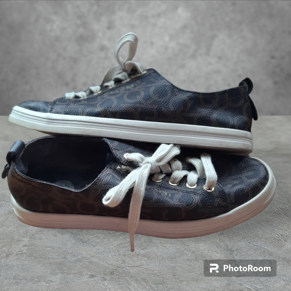 Calvin Klein monogrammed sneakers size 7